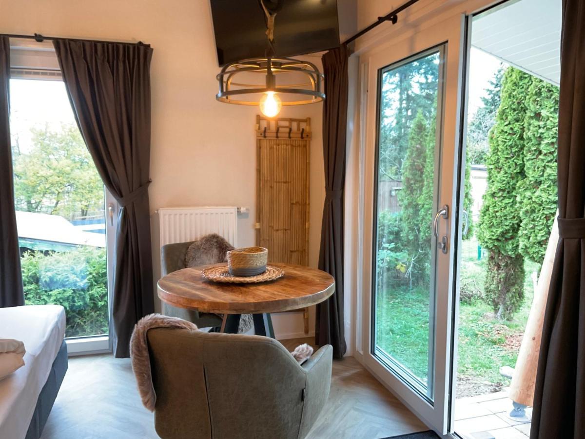 Zu Jeddelohs Bungalows & Apartments -Adult Friendly Gladenbach Exterior foto